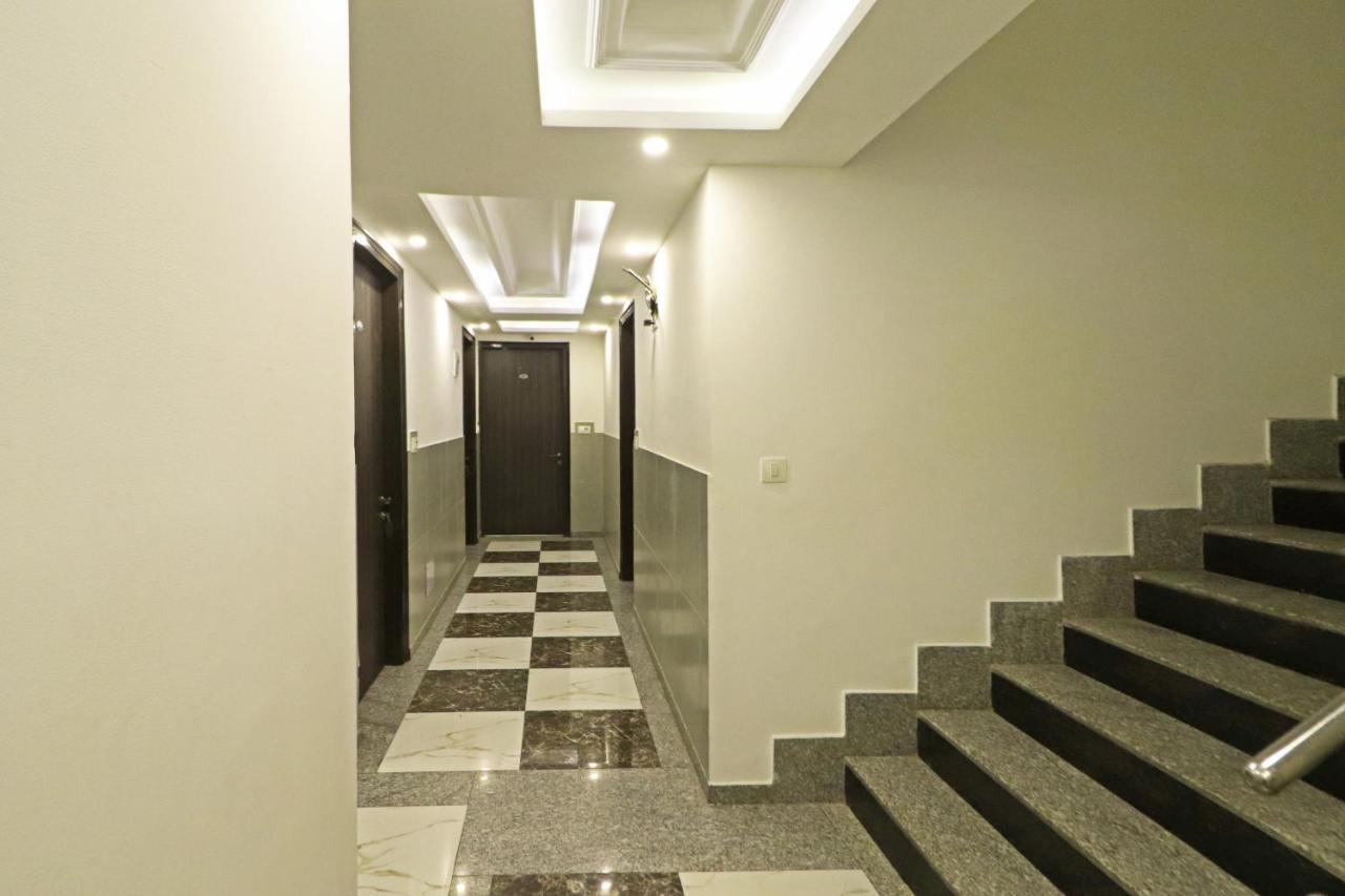 Hotel Almora Near Delhi Airport Nueva Delhi Exterior foto